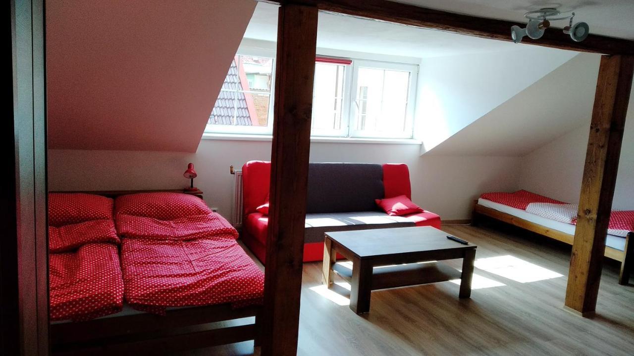 Apartmany Kukacci Hnizdo Benesov nad Ploucnici Екстер'єр фото