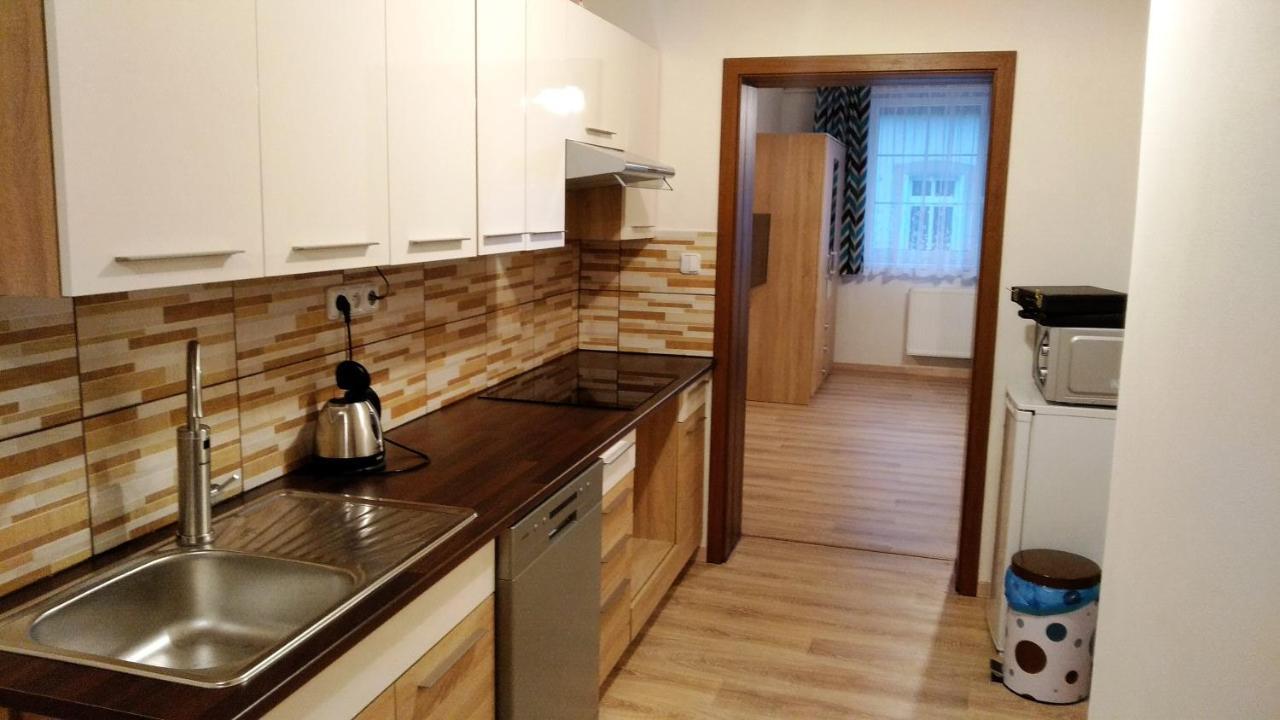 Apartmany Kukacci Hnizdo Benesov nad Ploucnici Екстер'єр фото